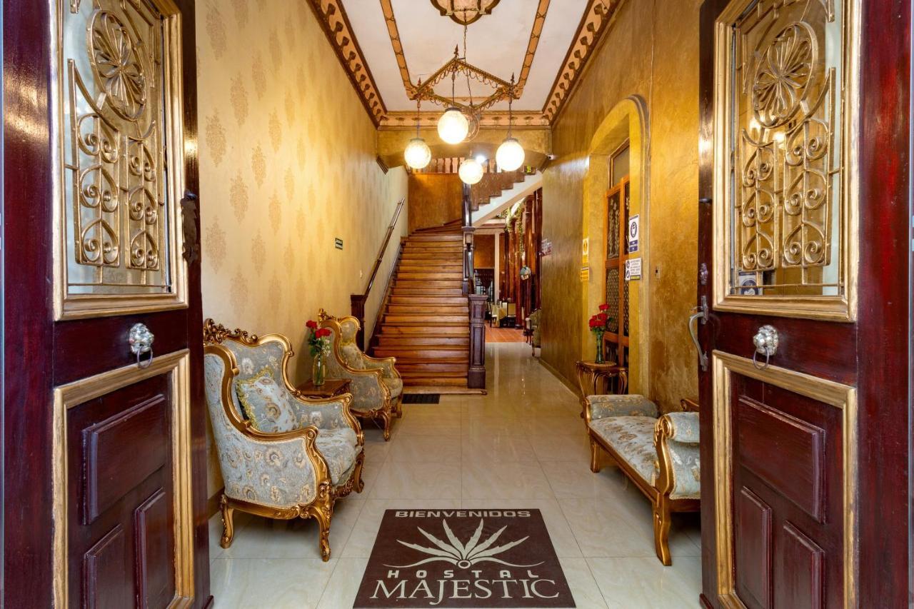 Hotel Majestic 1 昆卡 外观 照片